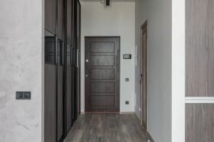 Isoler phoniquement une porte