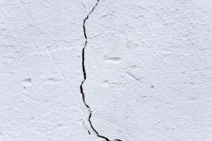 Agrafage des fissures