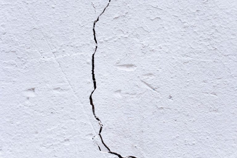Agrafage des fissures